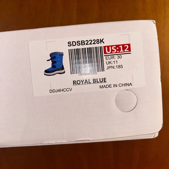 Dream Pairs Unisex Snow Boots 12c NWT - Picture 4 of 4